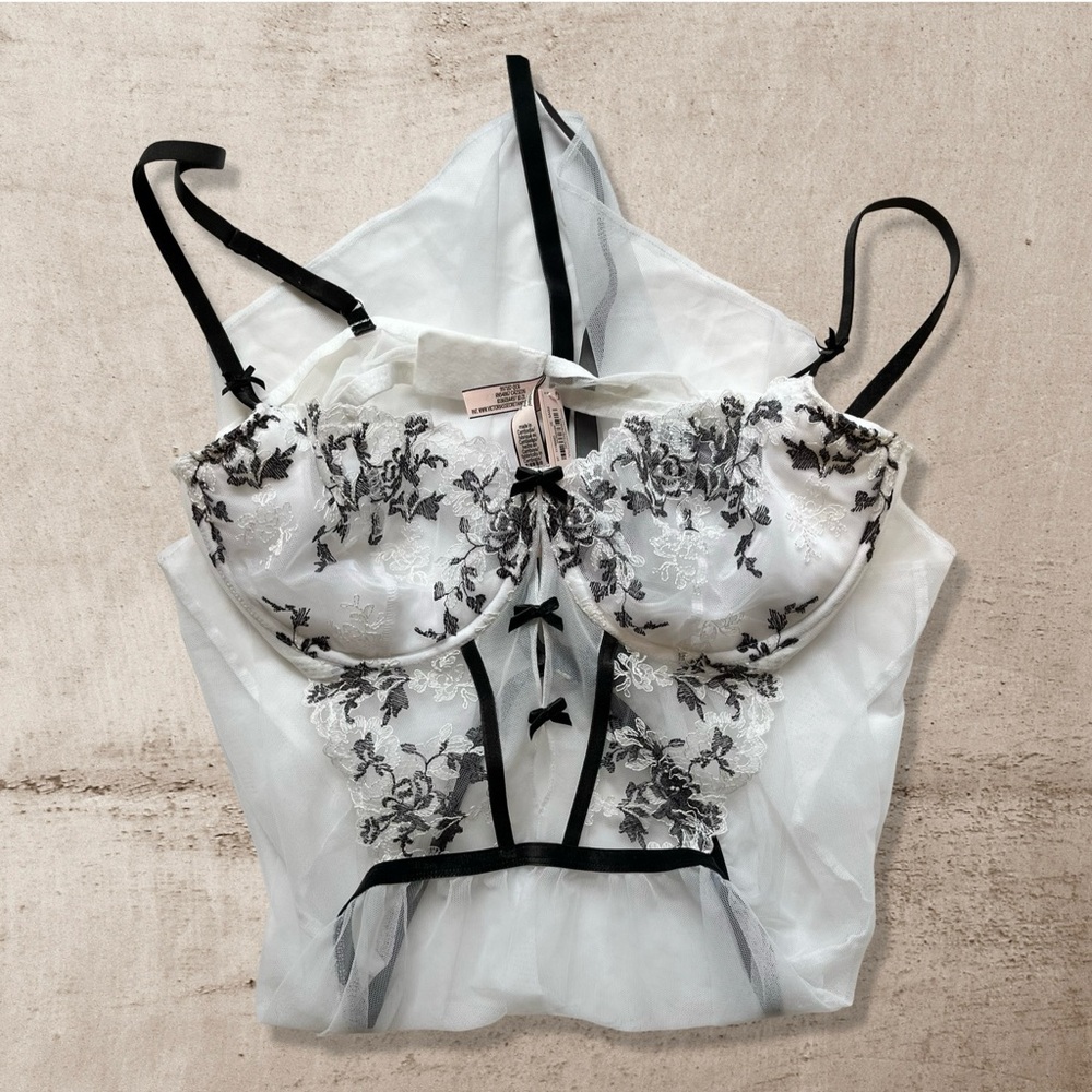 Victoria’s Secret White and Black Babydoll